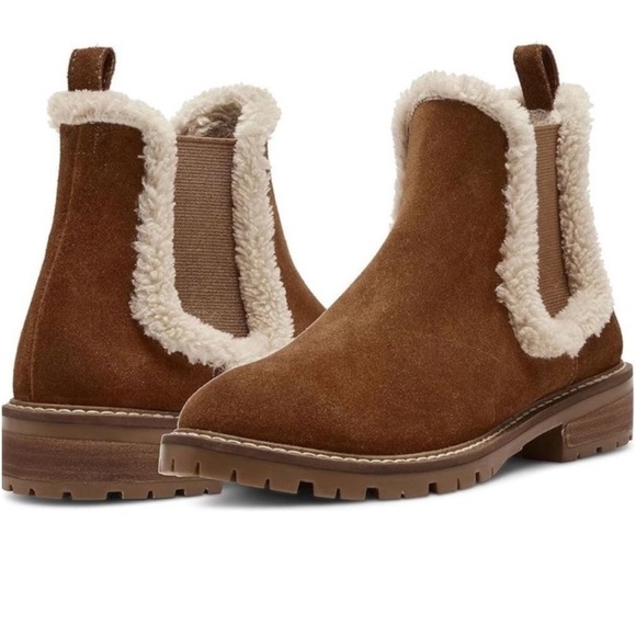 Steve Madden Shoes - Steve Madden Leopold Faux Shearling Chelsea Boot in Camel Suede New